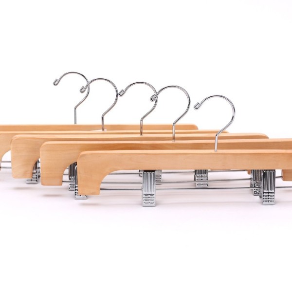 natural wood hangers with clips 1